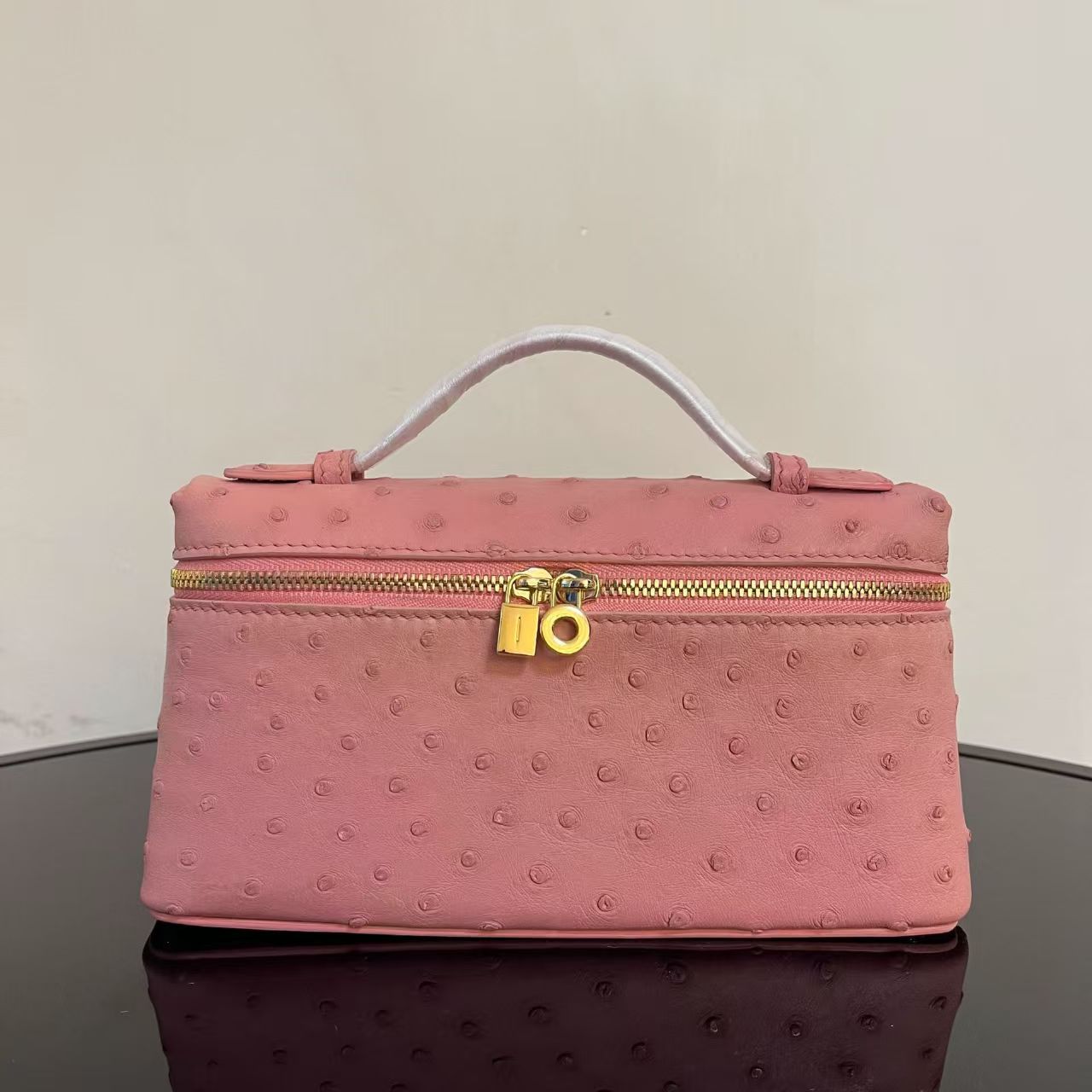 Outside Leather Ostrich Grain Cowhide Lunch Women's Handbag