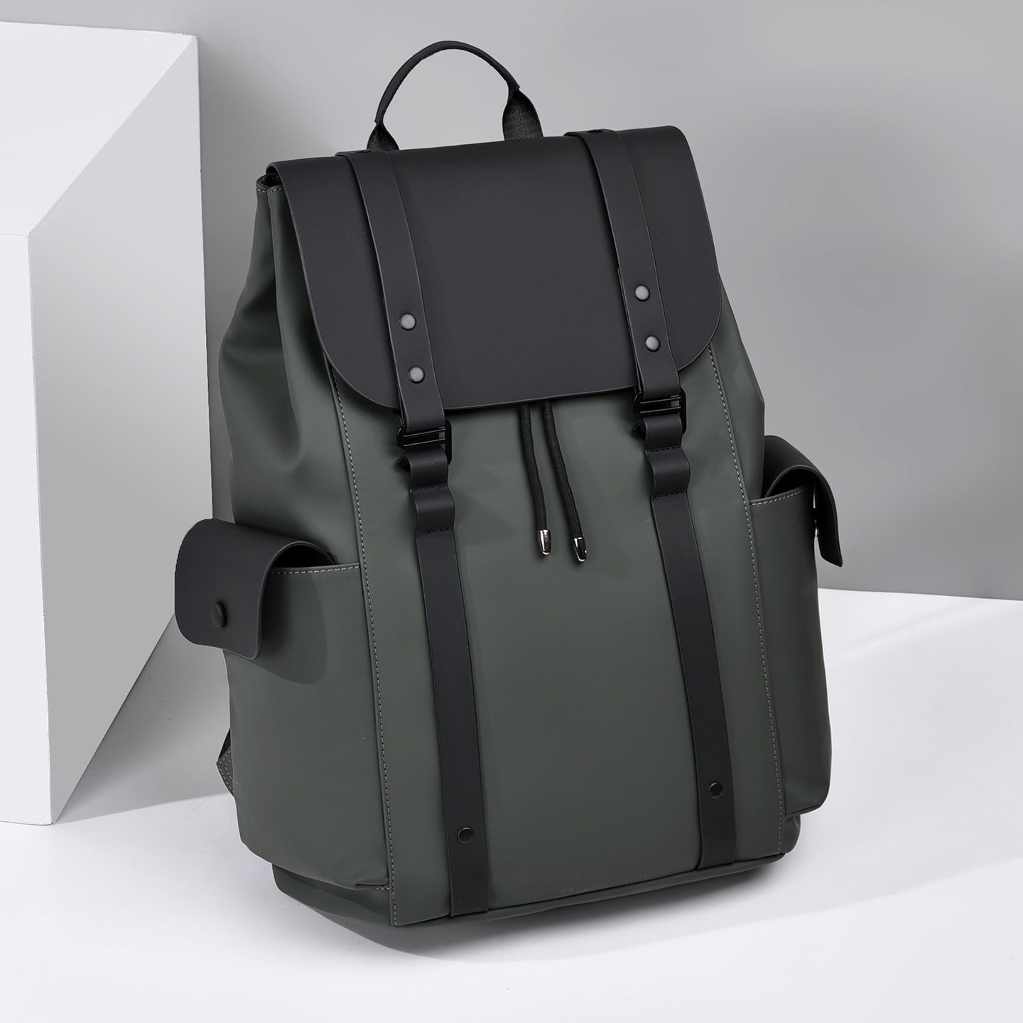 Men's Business Large Capacity Trendy Flip Commuter Leisure Backpack