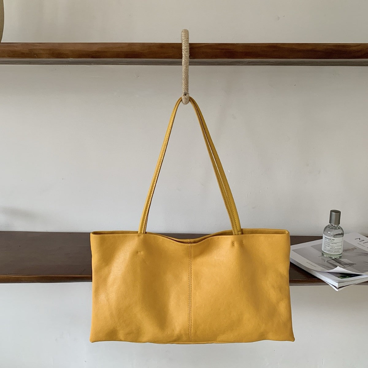 Minimalist Sheepskin Solid Color Large Capacity Fashion Tote Bag
