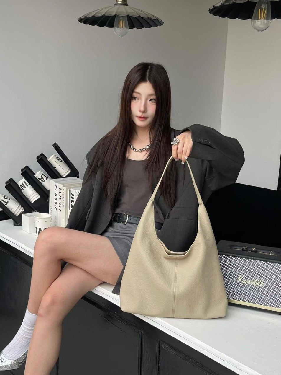 Large Capacity Fashion Portable Commuter Trendy Underarm Bag