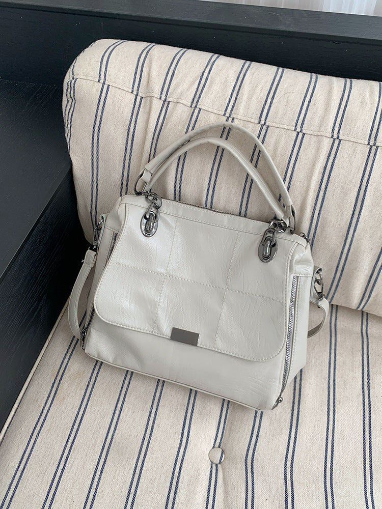 Women's Textured Commuter Retro Large Capacity Simple Women's Shoulder Bag