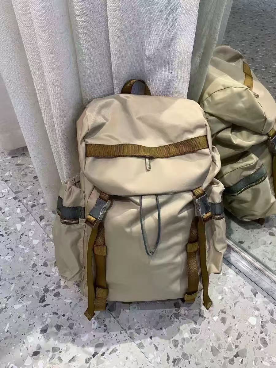 Durable Women's & Men's Waterproof Drawstring Leisure Backpack