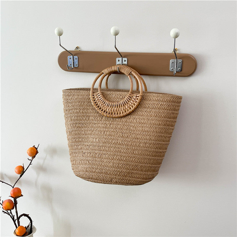 Women's Hand-woven Seaside Style Straw Large Capacity Round Portable Beach Tote Bag