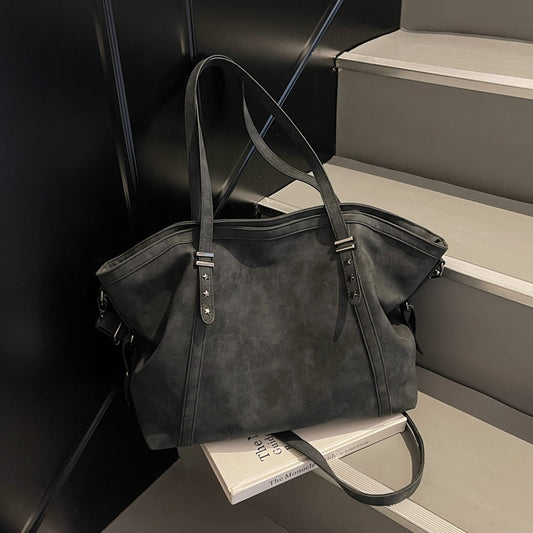 Women's Trendy Large Capacity Fashion Retro Bags