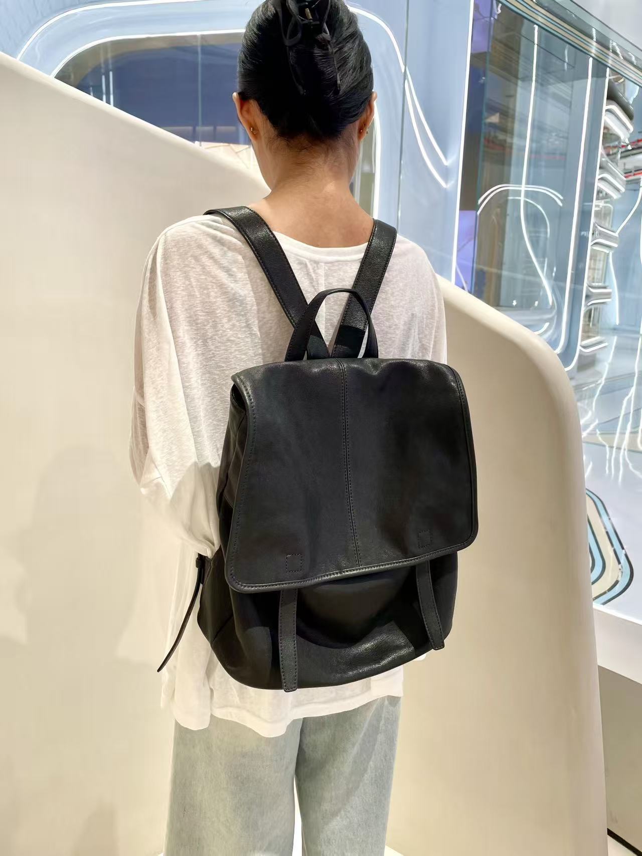 Genuine Leather High-grade Large Capacity Commute Women's Backpack