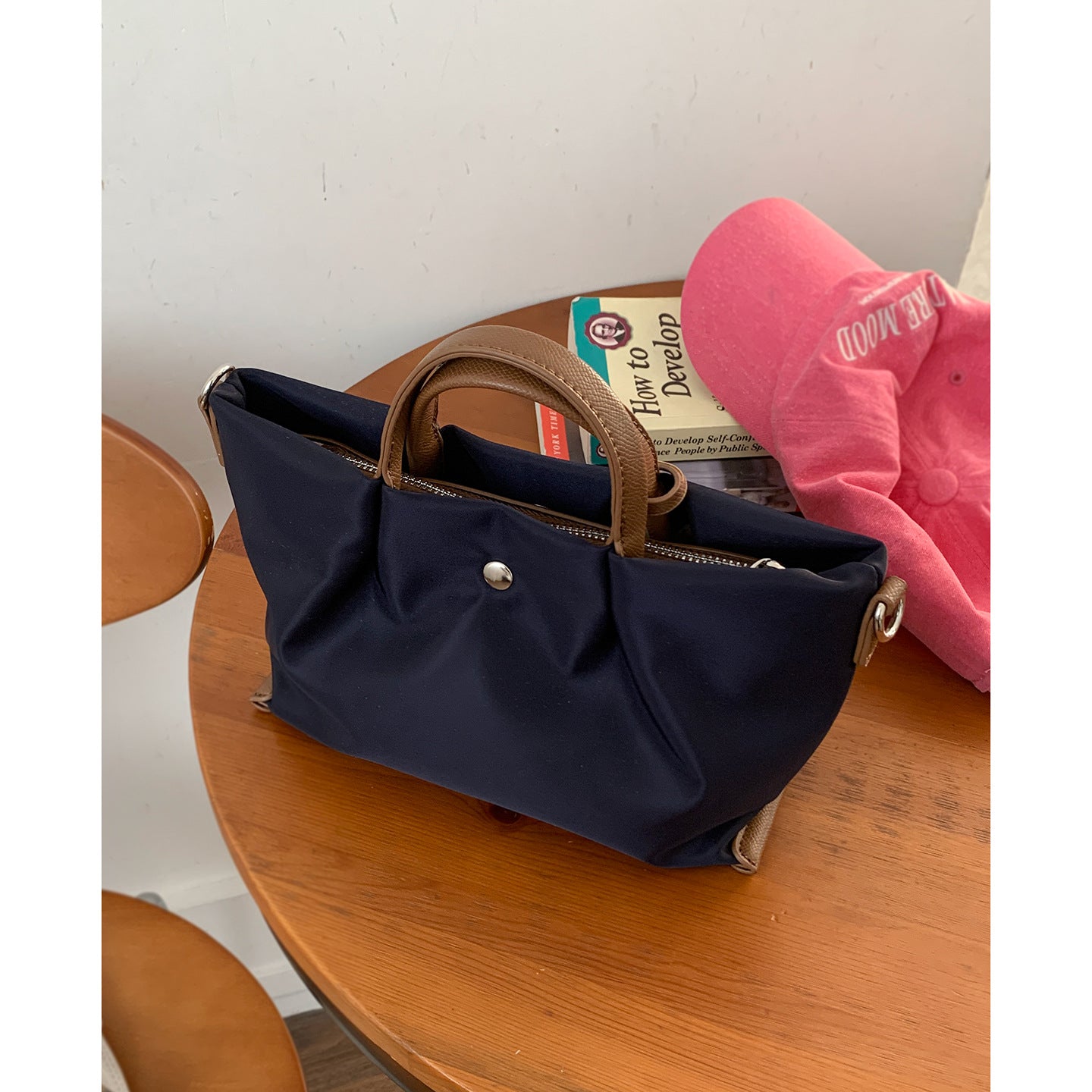 Women's Niche Texture Contrast Color Simple Tote Bag
