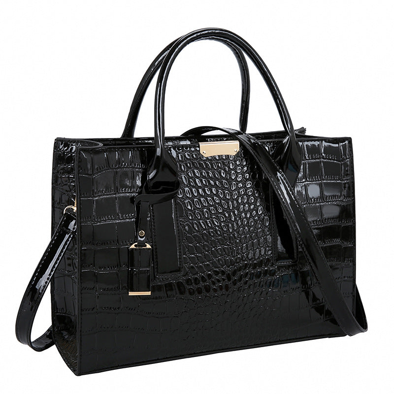 Women's Pattern Chain Trendy Unique Dog Teeth Tote Bags