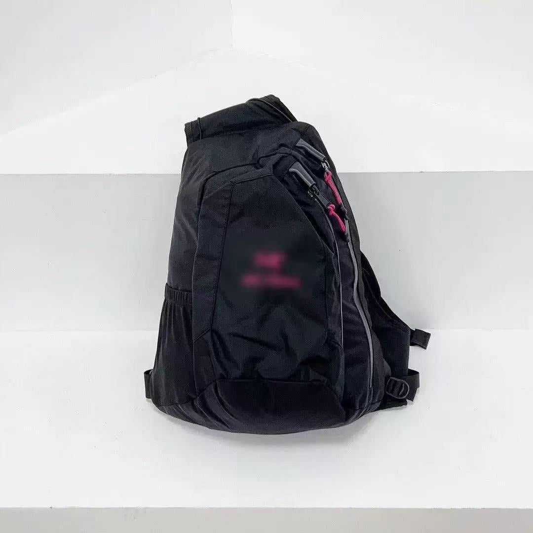 Waterproof Zipper Single Room Bow Arrow Exercise Slanting Hanging Unisex Backpacks