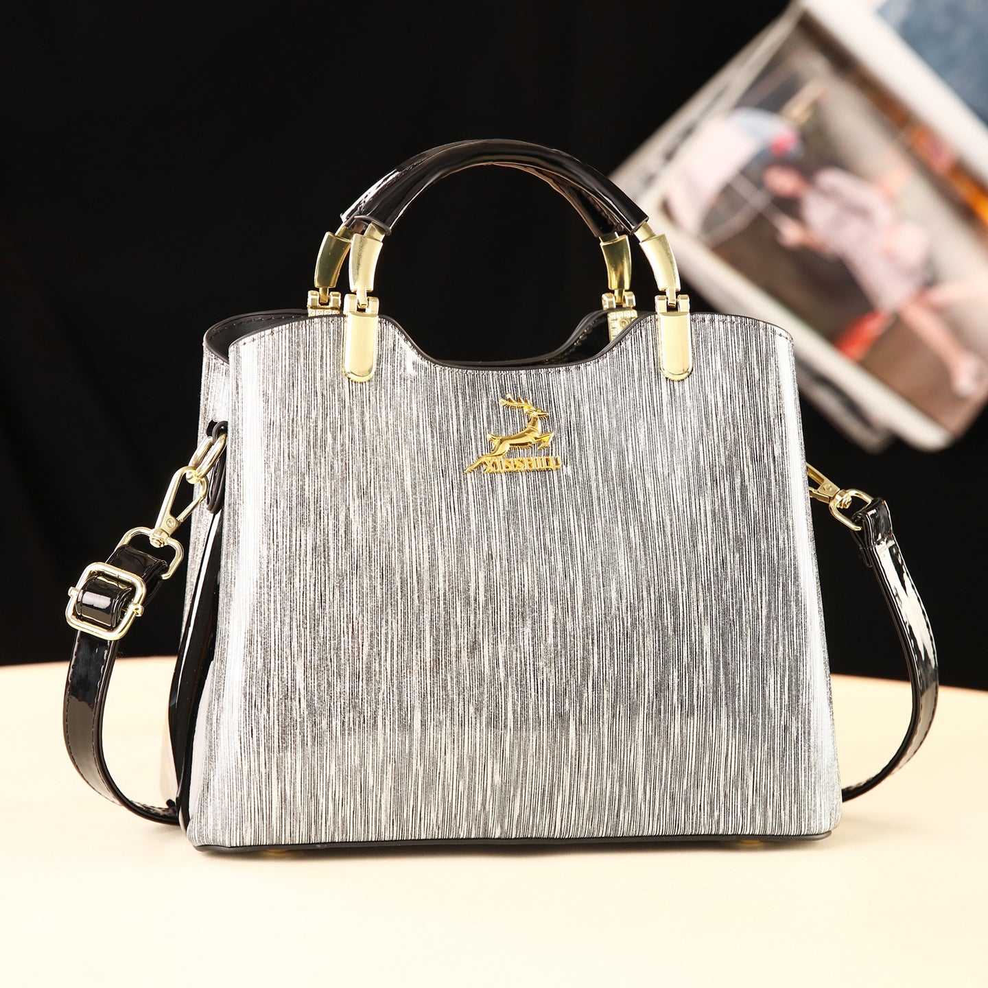 Women's Fashion Classic Shiny Leather Lady Large Bags