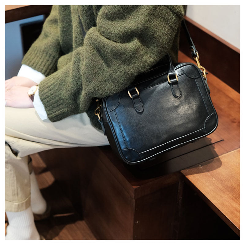 Women's Genuine Leather Retro Fashion Commuter Cowhide Women's Shoulder Bag