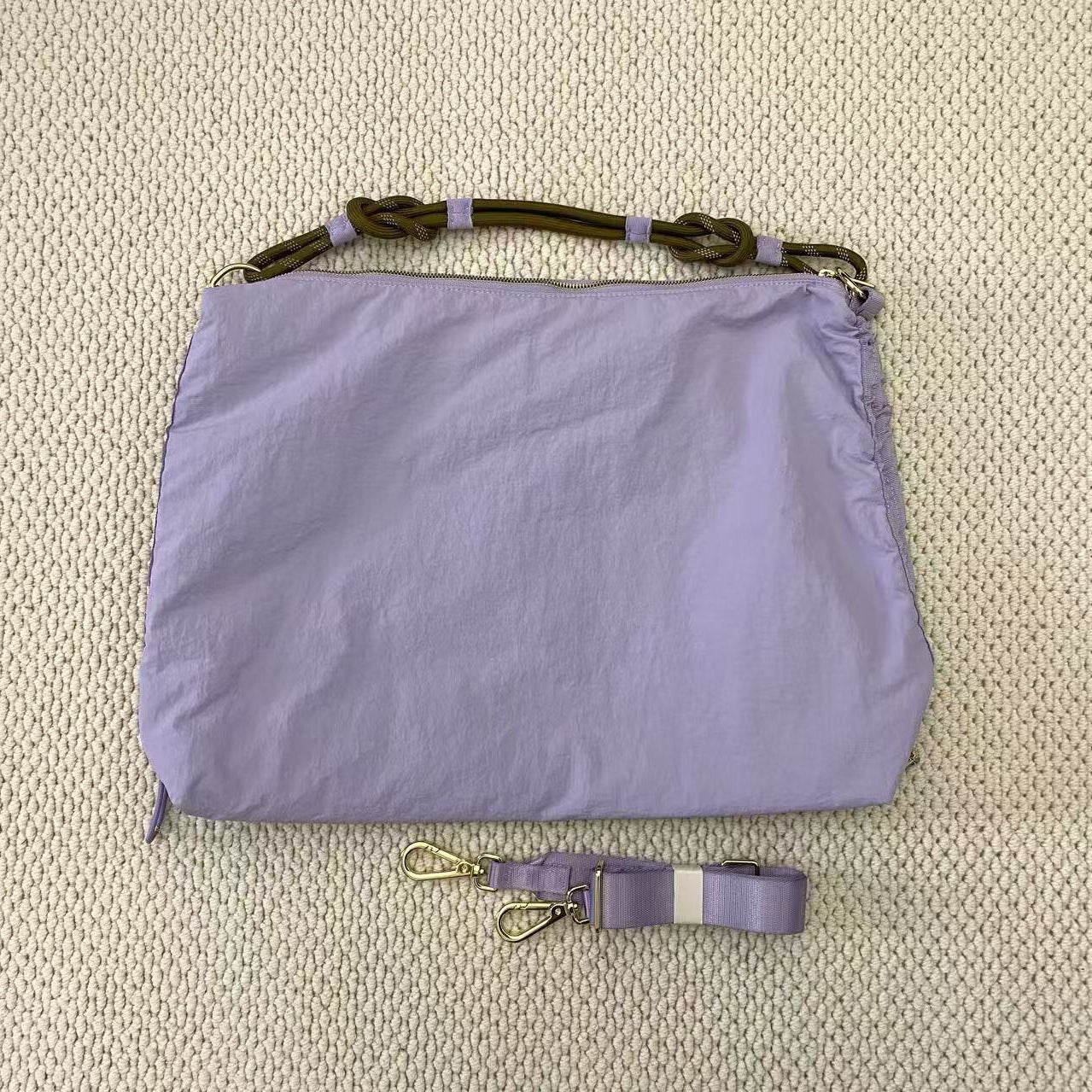 Popular Road Large Intestine Pleated Cloud Underarm Bag