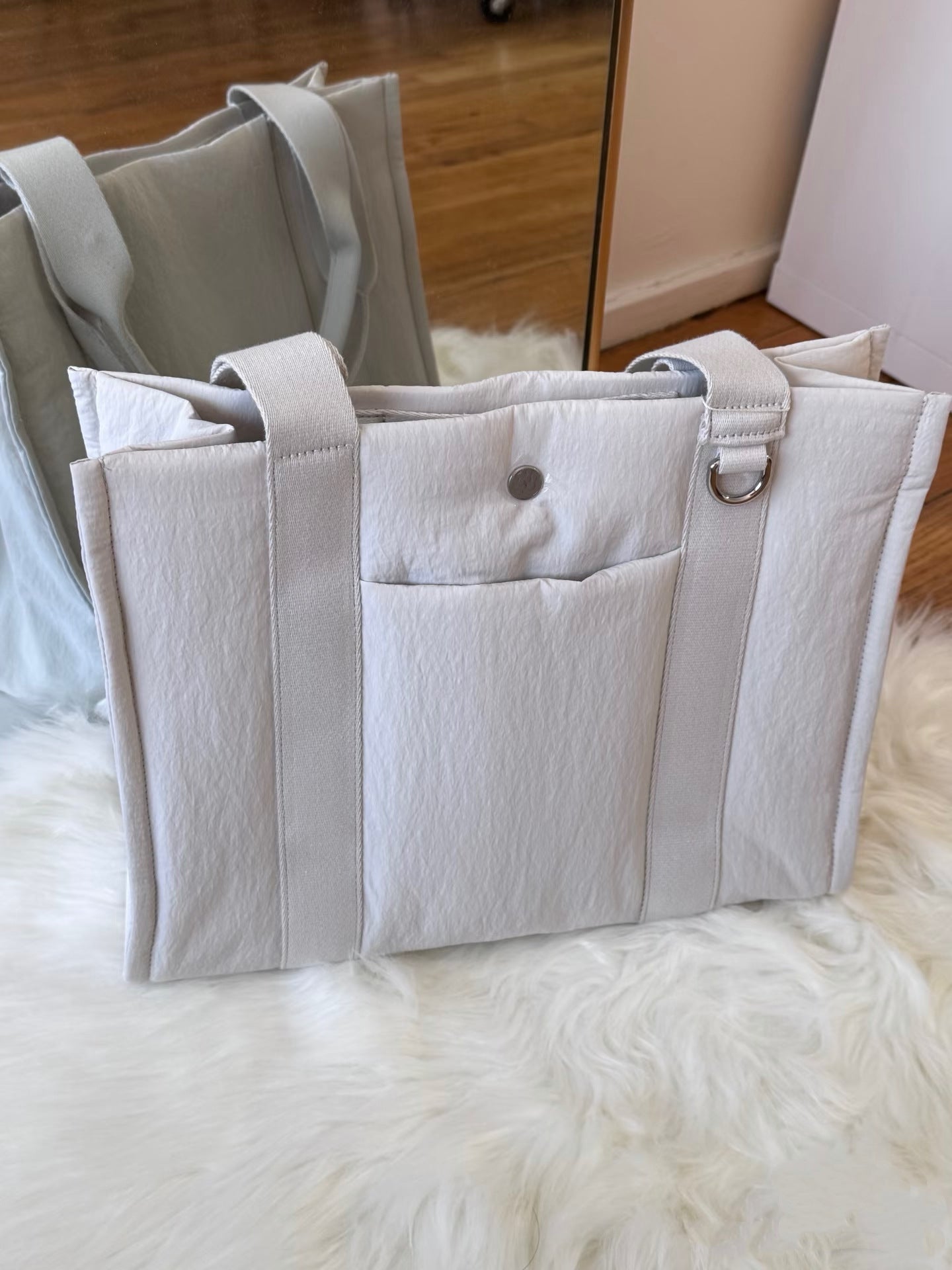 Women's Large Capacity Yoga Sporty Simplicity Commute Women's Handbag