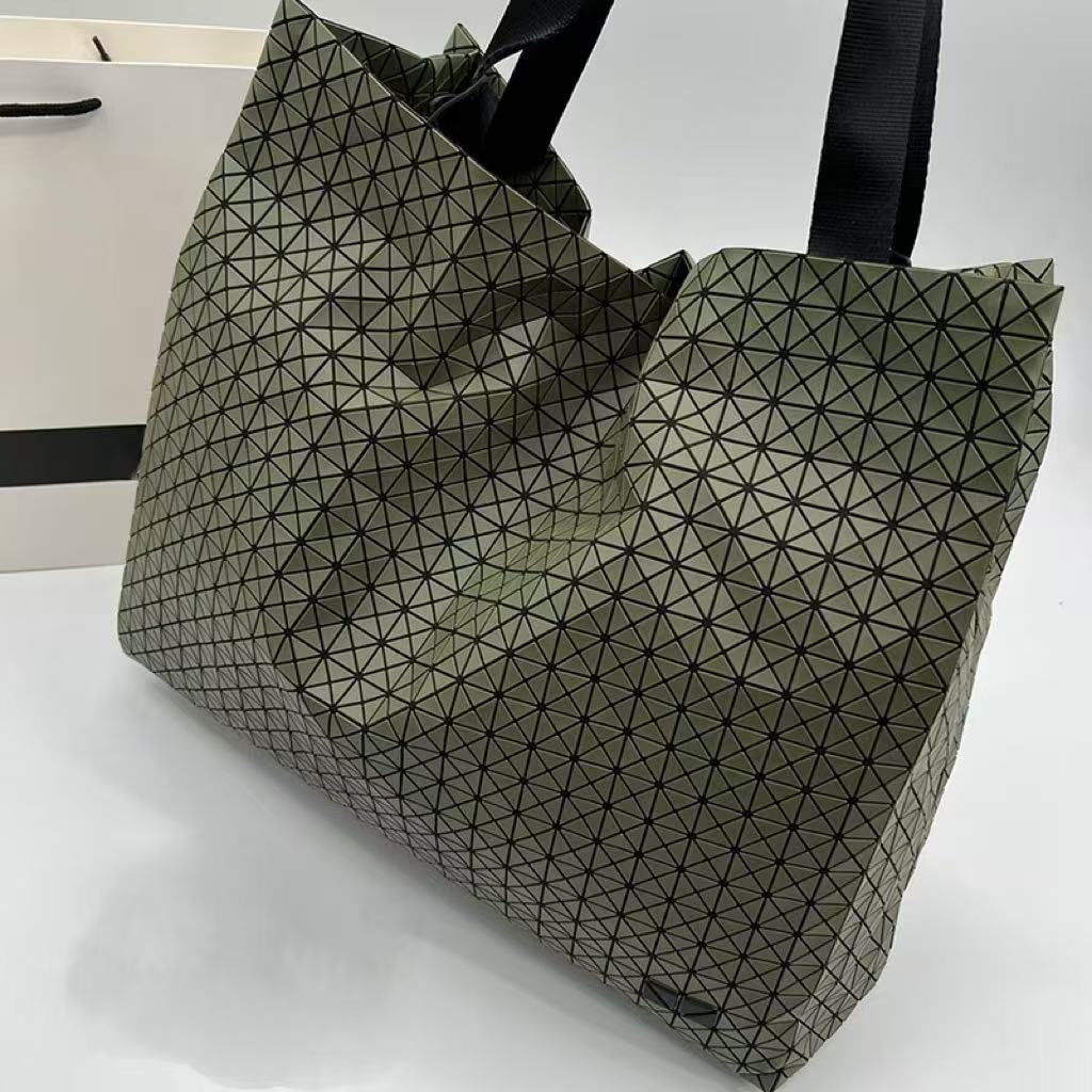 Women's & Men's Large Capacity Commuter Computer Mummy Silicone Portable Tote Bag