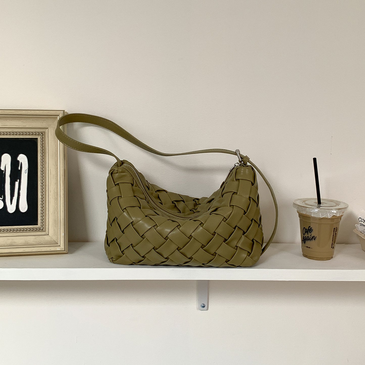 Loose Feeling Hand-woven Female Korean Simple Commuter Underarm Bag