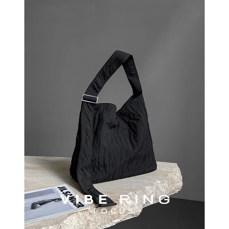 Loose Life Simple Comfortable Leisure Cloth Tote Bag