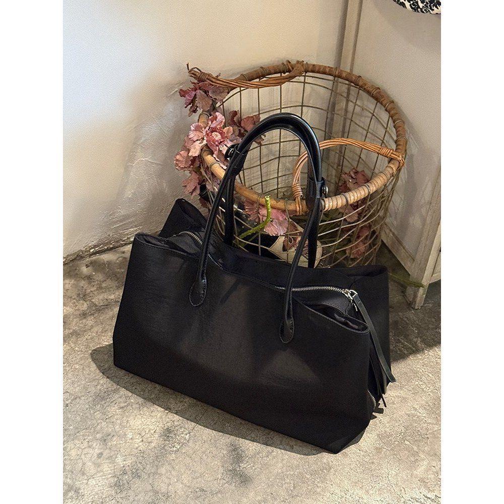 Women's Large Capacity Waterproof Nylon High-grade Simple Tote Bags