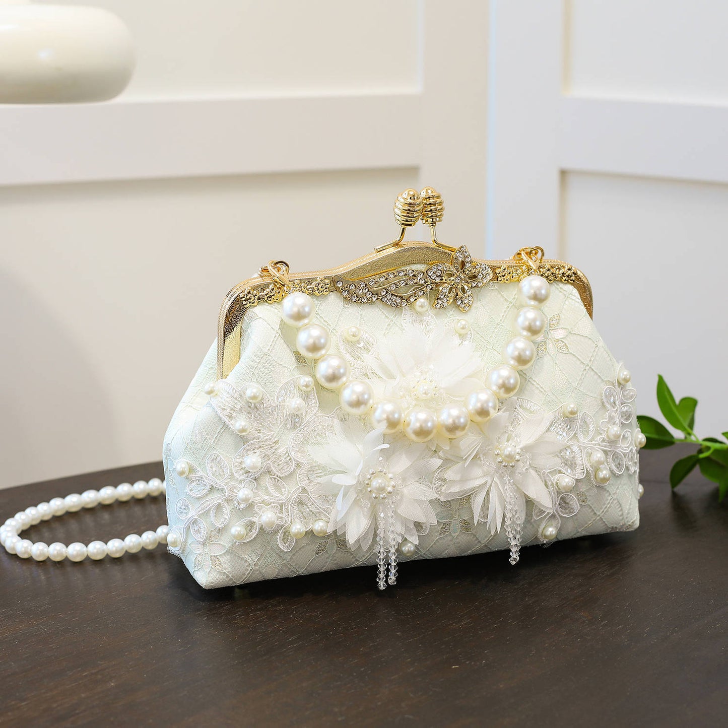 Pearl Embroidered Fashion Cheongsam Banquet Clutch Bags