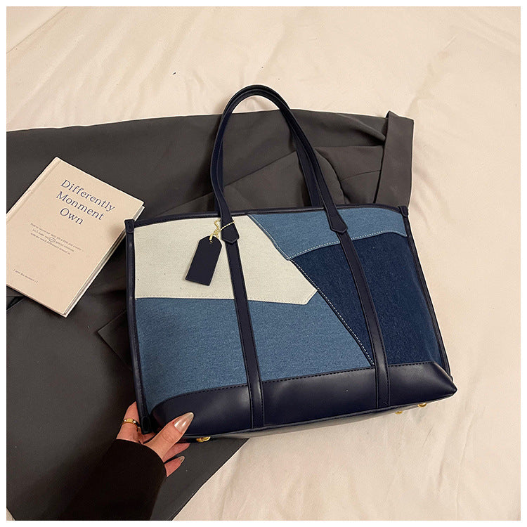 Women's Retro Fashion One Contrast Color Western Women's Shoulder Bag