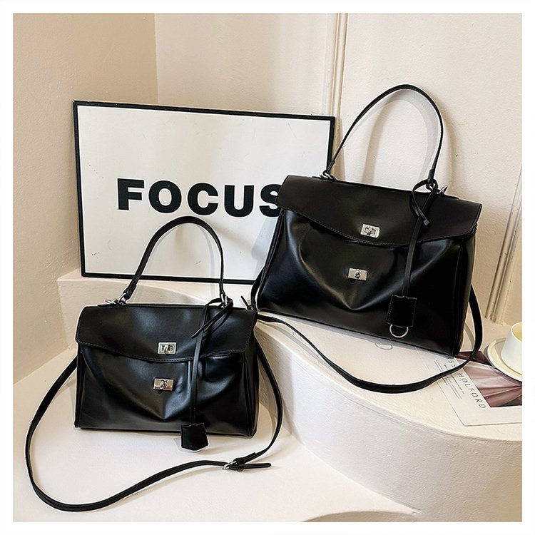 Women's Portable Niche Idle Style Suede Large Lock