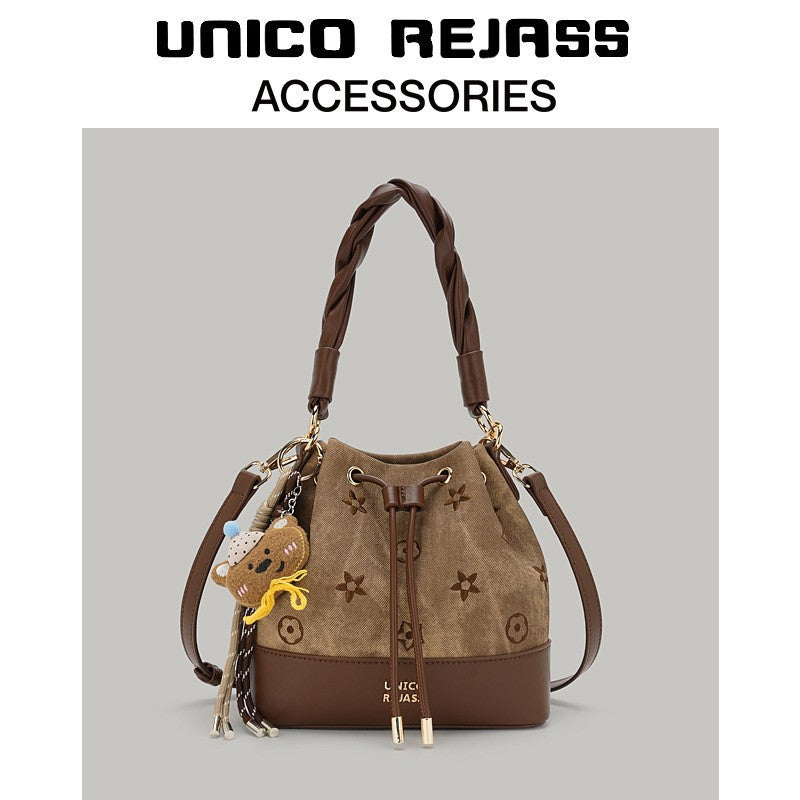 Women's Textured Bright Leather Portable High-grade Light Luxury Bucket Bag