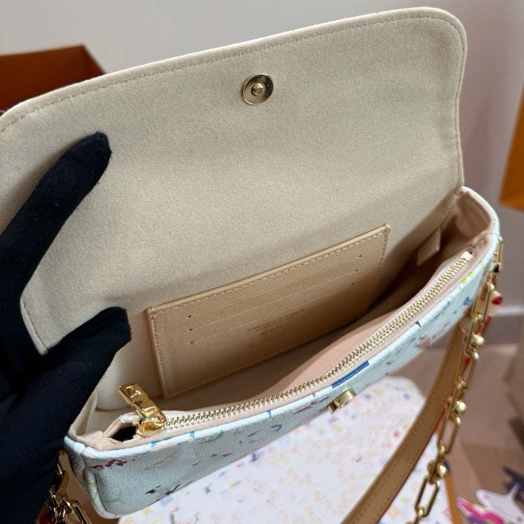 Women's High Textured White Three-color Printed Underarm Chain Bags
