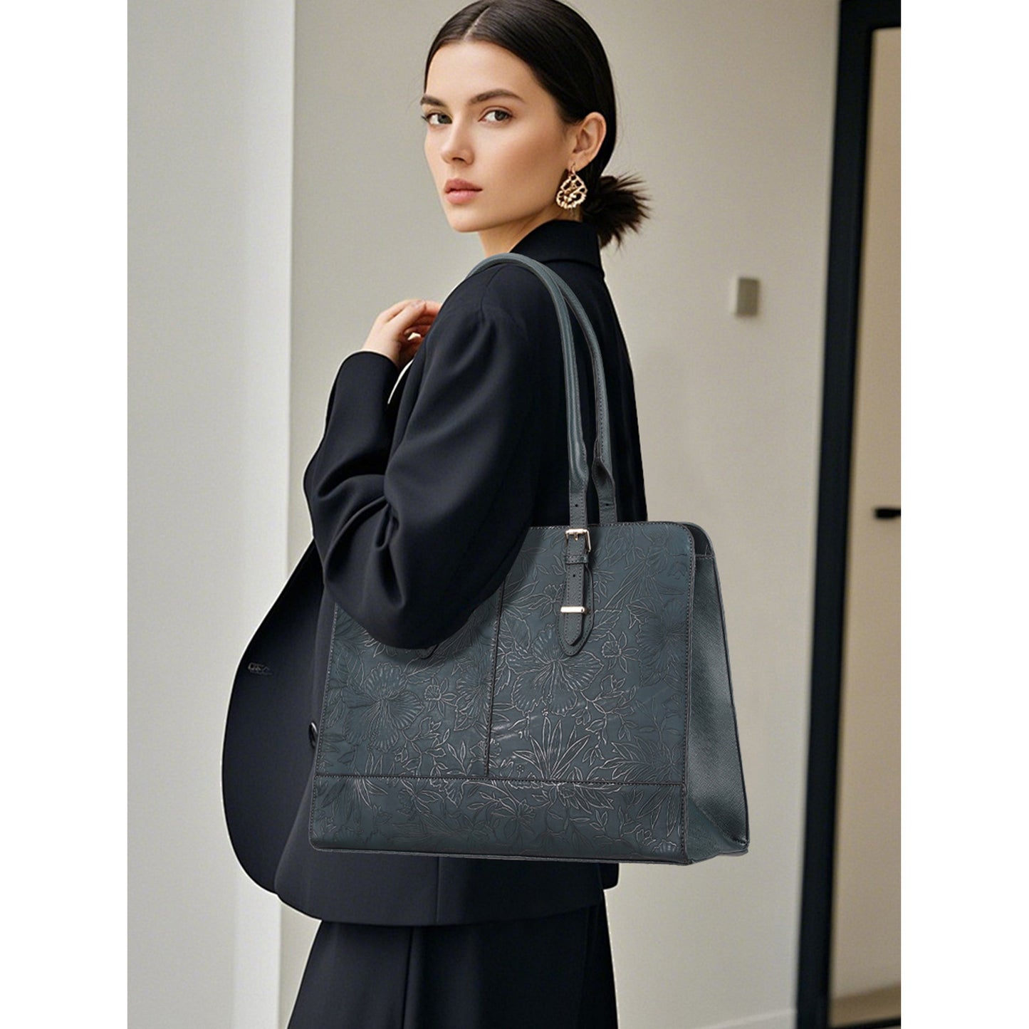 Comfortable Women's Business Commute Good-looking Fashion Tote Bags