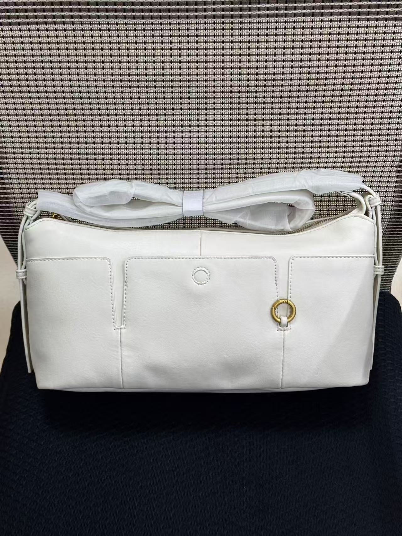 Vegetable Tanned Sheepskin Tracking Soft Pillow Commuter Tote Bag