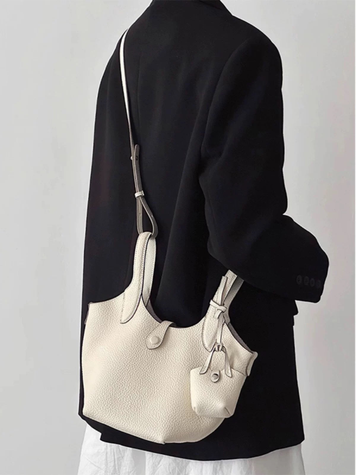Women's Basket Light Luxury Minority Soft Leather Bucket Bags