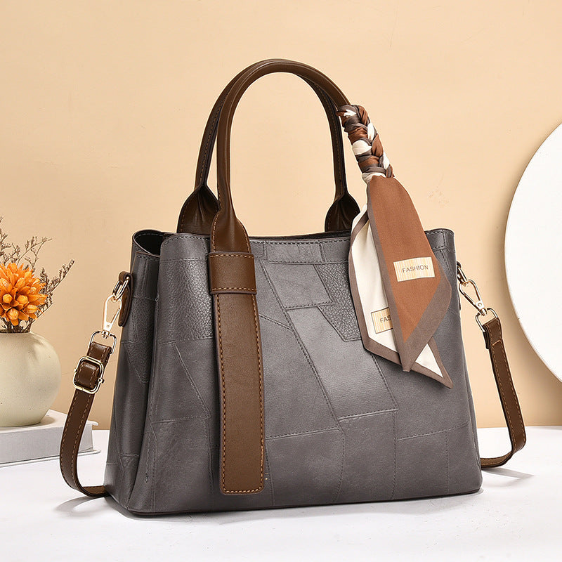 Elegant Women's Stitching Fashion Trendy Mom Women's Shoulder Bag