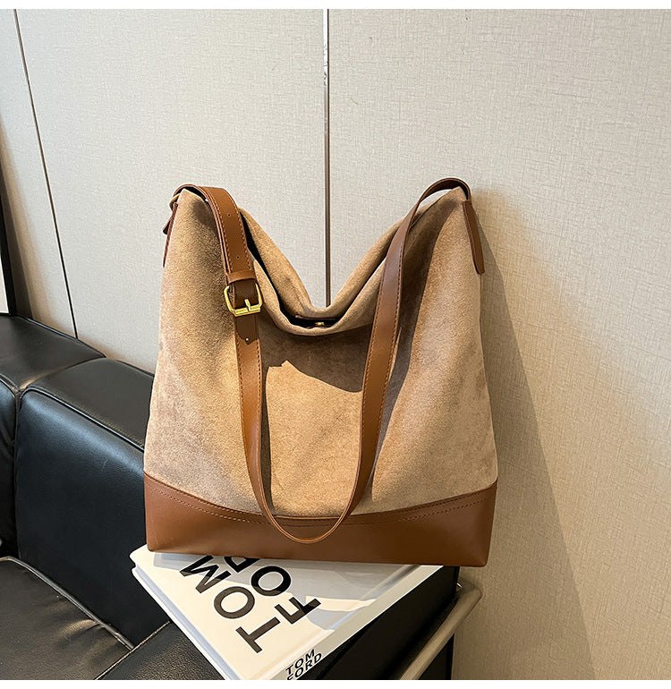 Women's Retro Minority Commuter Suede Fashion Large Capacity Bags
