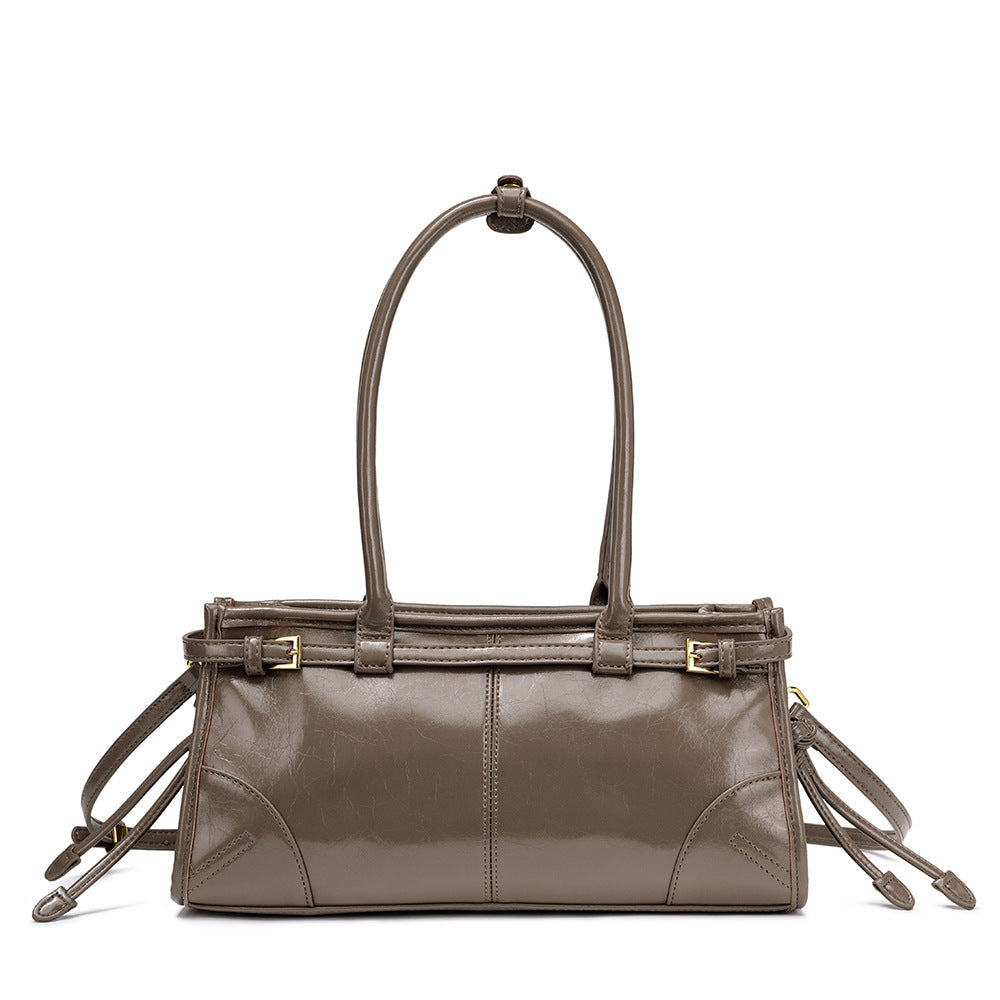 Women's Retro Large Capacity Boston Baguette Layer Oil Women's Handbag