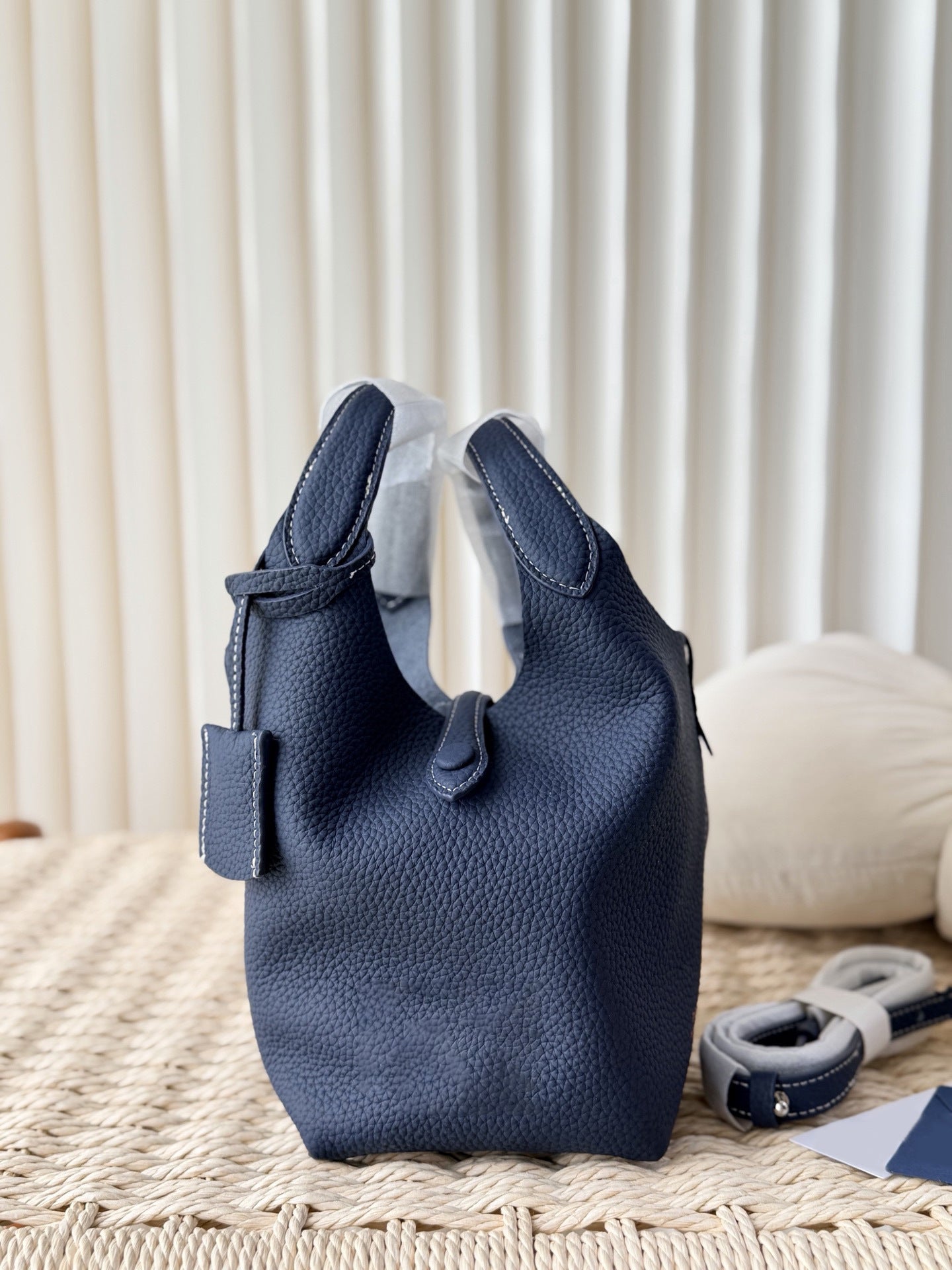 Women's Vegetable Basket Portable Large Capacity Leisure Tote Bag