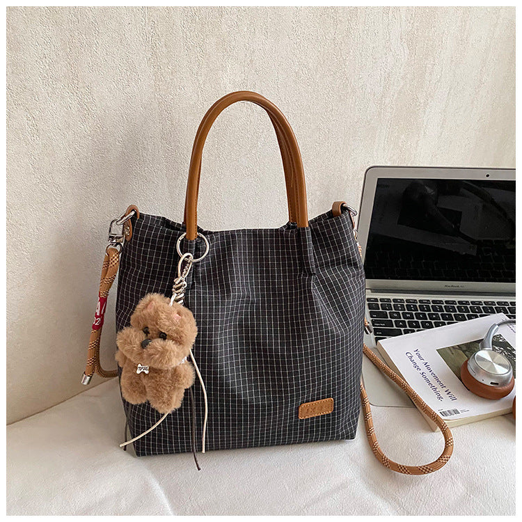 Comfortable Large Capacity Spring Fashion Commuting Tote Bags