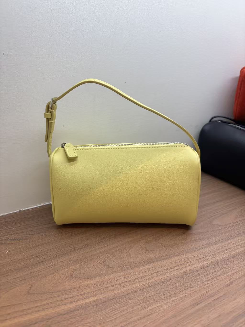 Women's High-grade Pen Underarm Pencil Versatile Genuine Women's Shoulder Bag