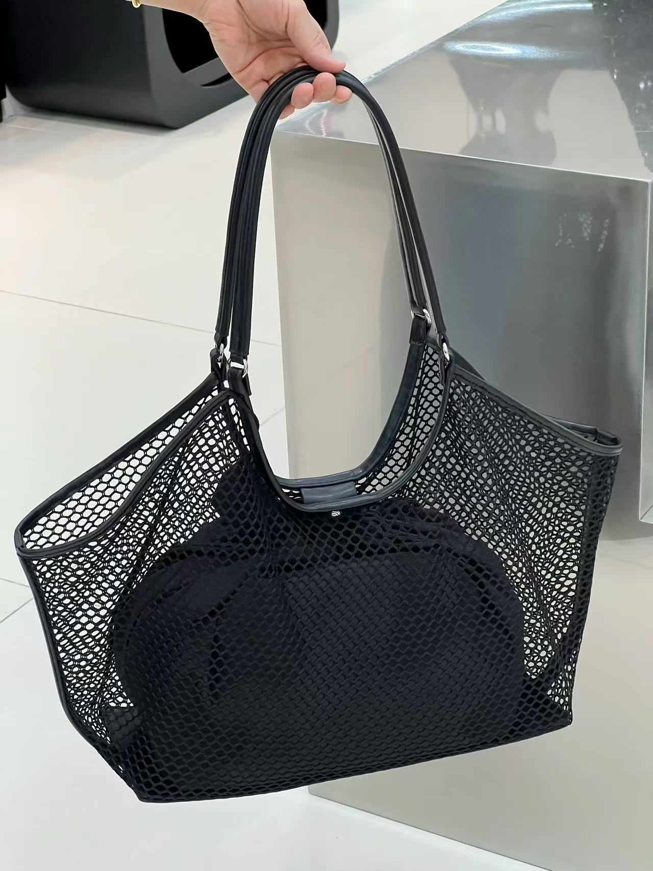 Women's Large Capacity Beach Hollow Mesh Vacation Women's Shoulder Bag