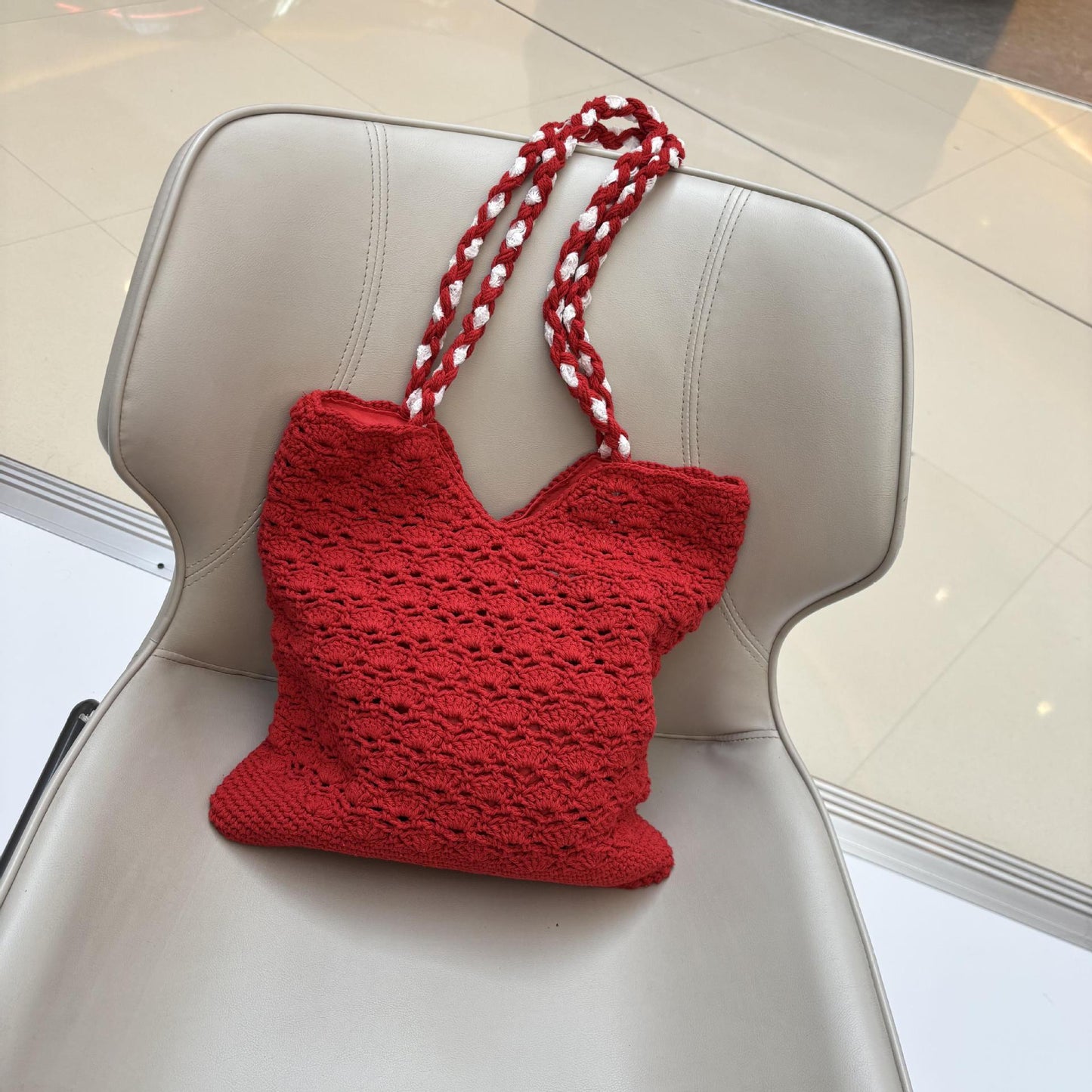 Women's Hand-woven Underarm Large Capacity Totes High-grade Niche Bags