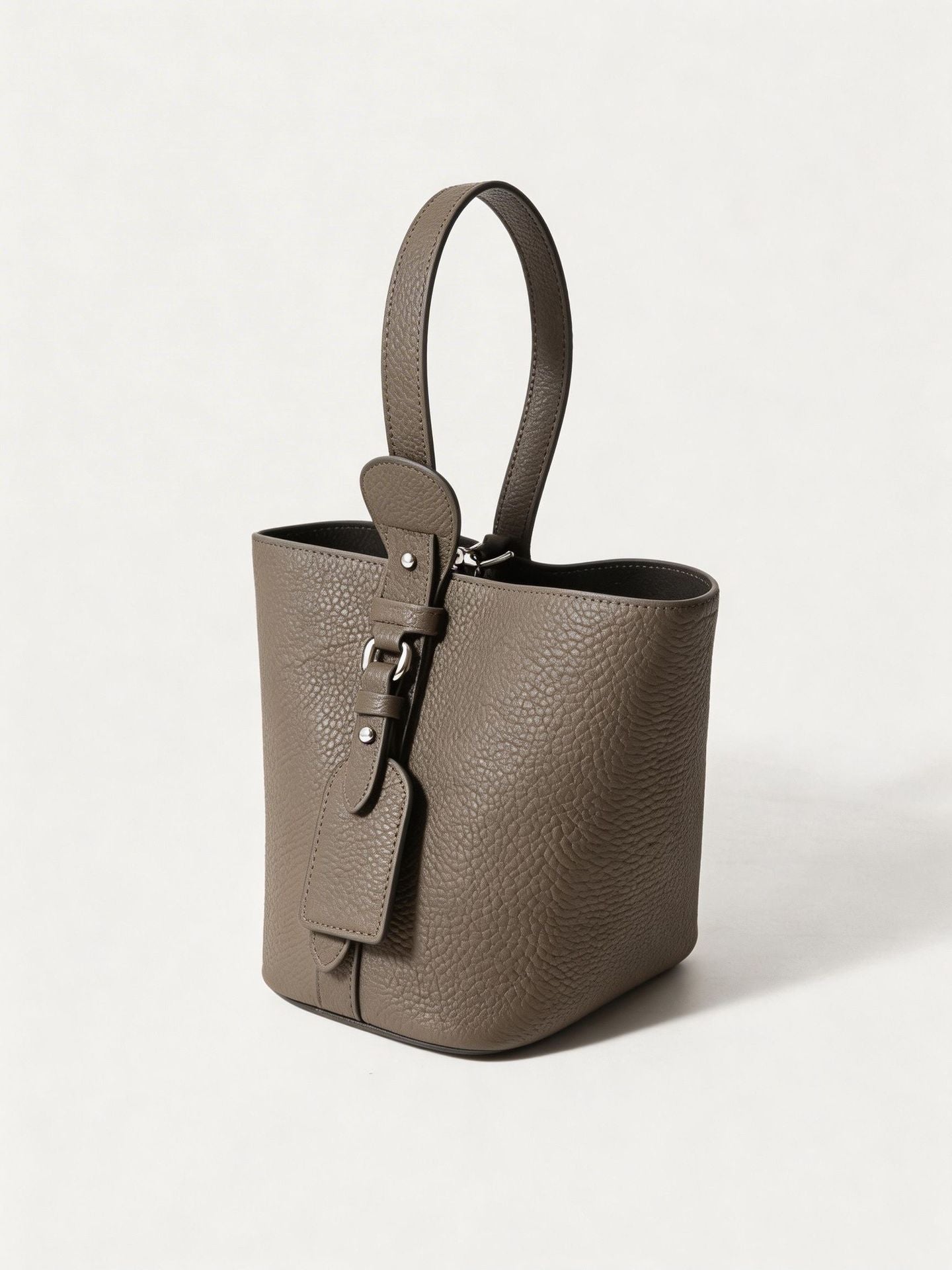 Women's First Layer Cowhide Vegetable Basket Leather Women's Shoulder Bag