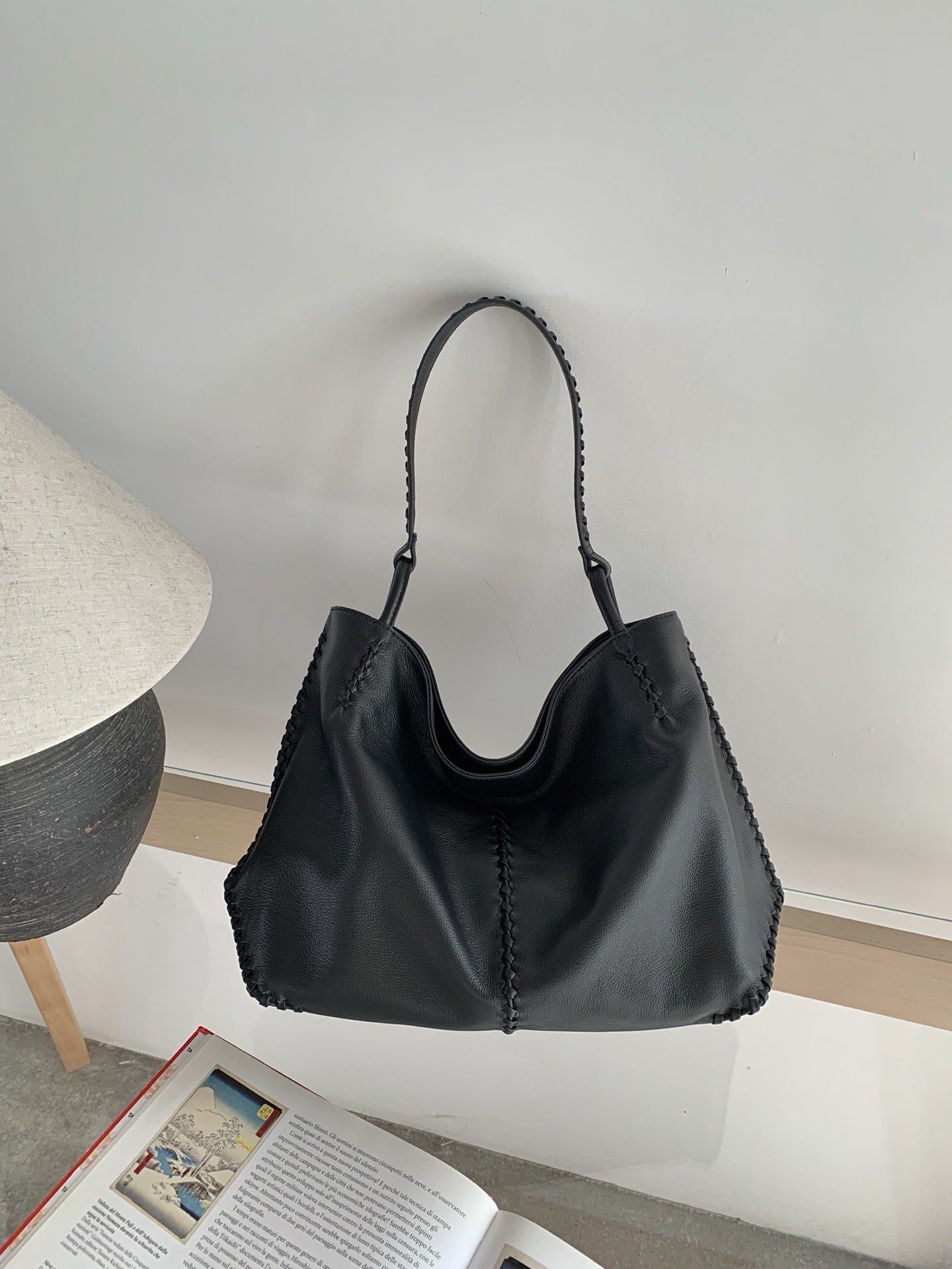 Women's Top Layer Cowhide Large Capacity Commuter Simple Woven Stitching Underarm Bag