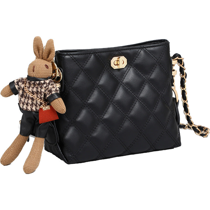 Durable Cool Women's Leather Chain Underarm Women's Messenger Bag