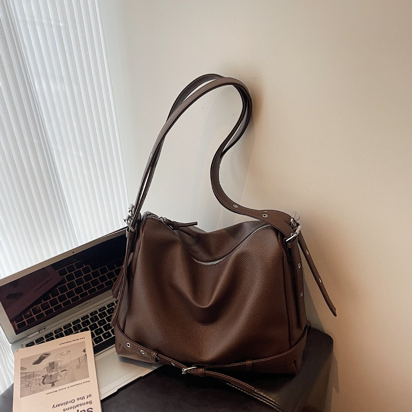 Motorcycle Simple Commute Korean Style Vintage Shoulder Bags