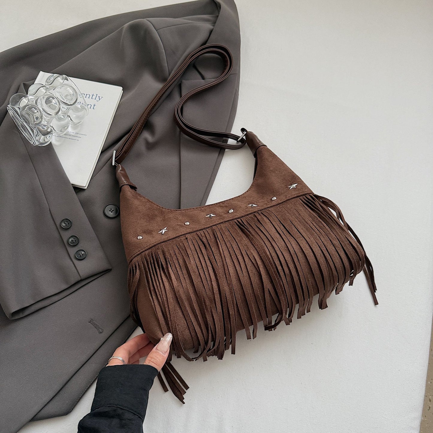 Women's Autumn Deerskin Veet Matte Tassel Retro Commuter Tote Bag