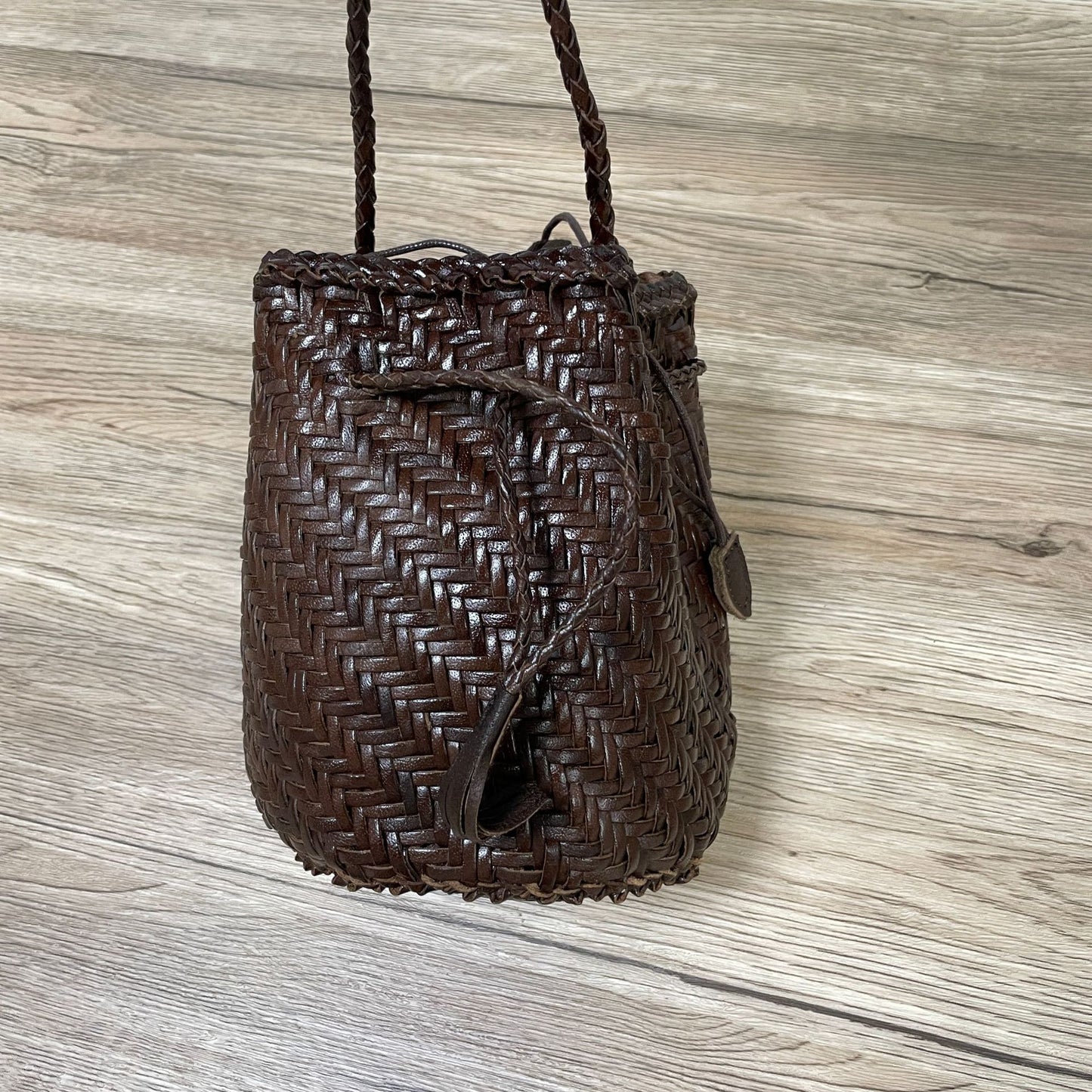First Layer Cowhide Woven Genuine Leather Vegetable Basket Retro Bags