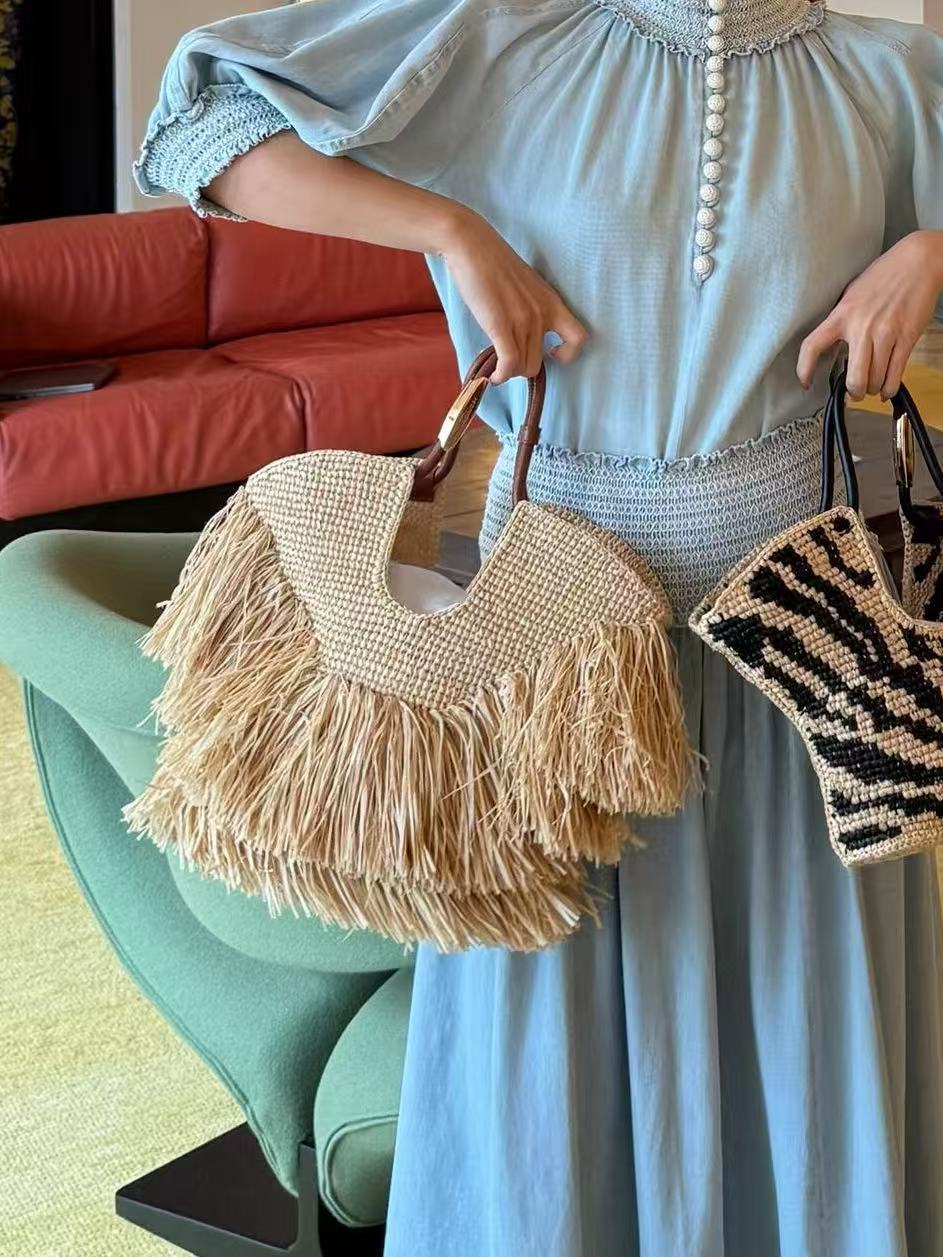 Tassel Straw Hand-woven Large Capacity Vacation Women's Shoulder Bag