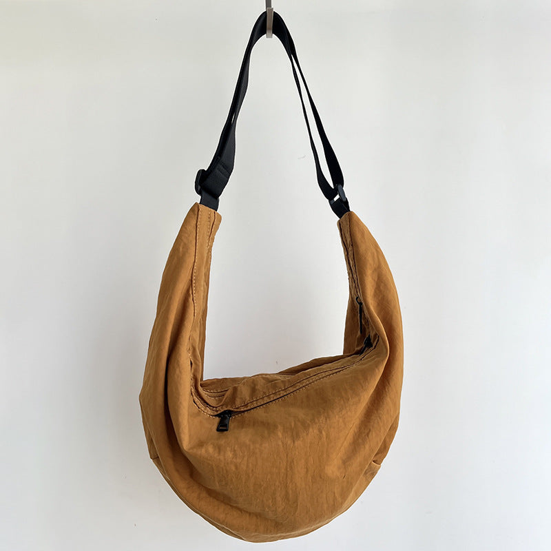 Women's Ge Lightweight Oxford Cloth Dumpling Daily Women's Messenger Bag