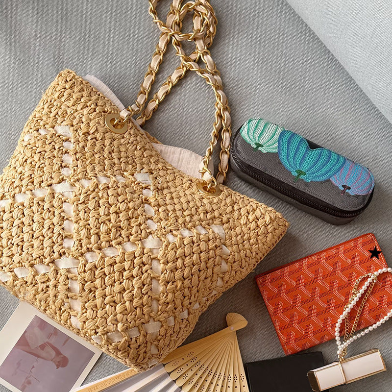 Women's Classic Style Rhombus Straw Woven Large Capacity Women's Shoulder Bag