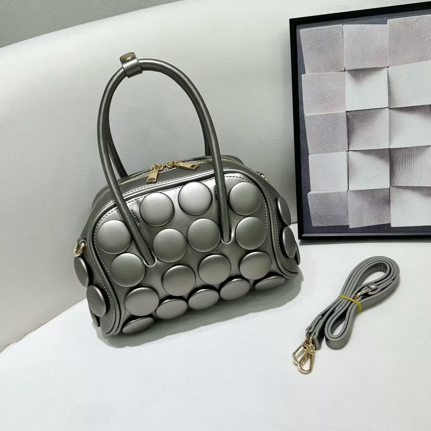 Women's Round Handmade Button Classic Fashion Portable Underarm Bag