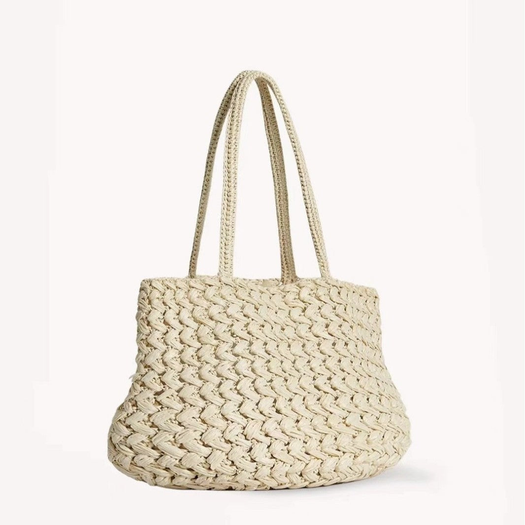 Women's Simple Stylish Hand-woven Fashion Commuter Straw Women's Shoulder Bag