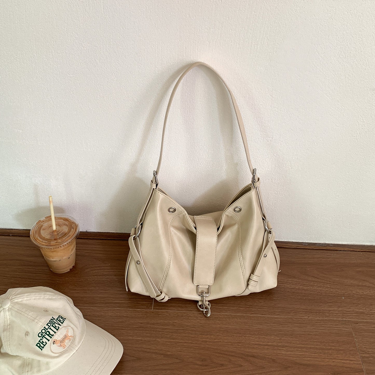 Women's Retro Style High-grade Design Fashion Soft Leather Women's Shoulder Bag