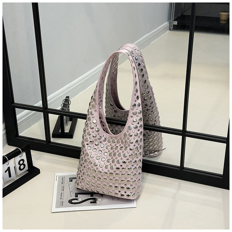 Women's Popular Korean Style Fashion Rivet Personality Bags