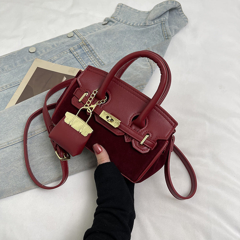 High Sense Large Capacity Female Autumn Niche Matte Bags